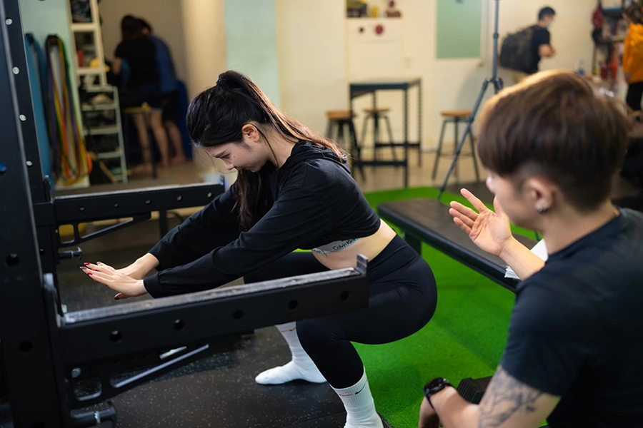 三重 健 身 工作室